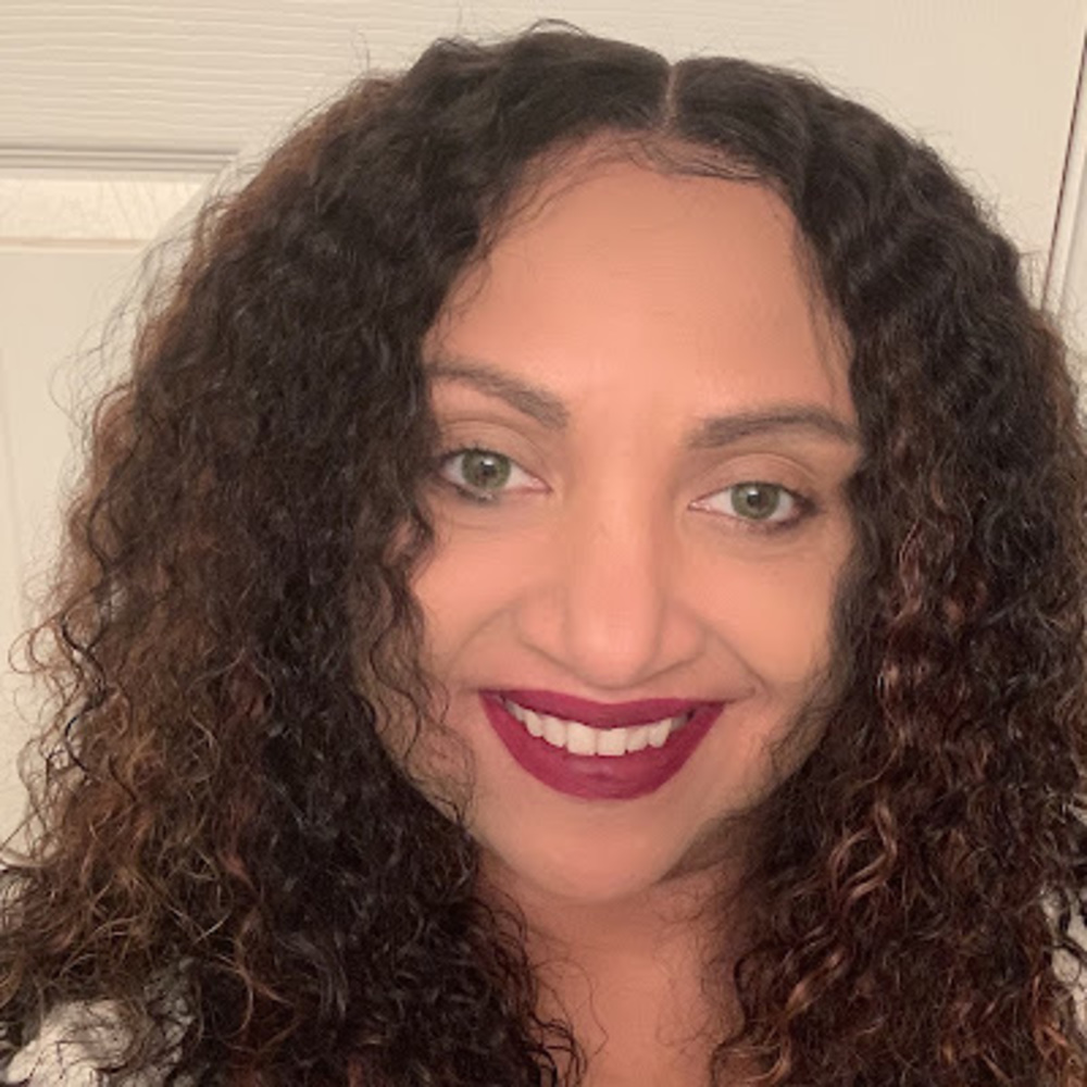 Meet your Posher, Kendra